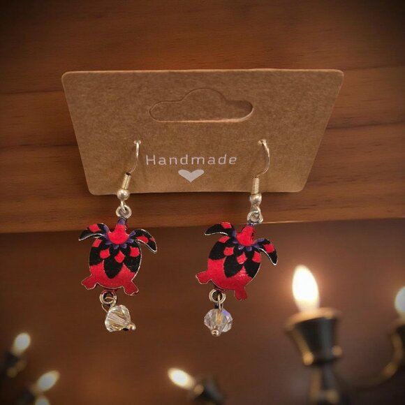 Turtle and crystal earrings - Picture 1 of 3